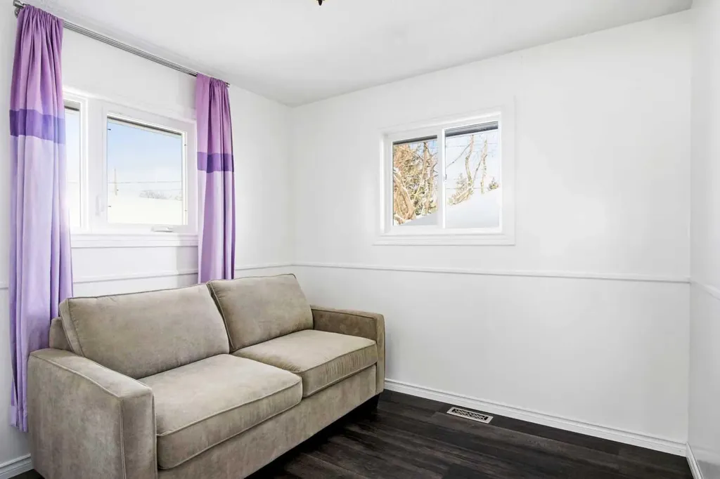 1122 Centre Street Carstairs AB T0M0N0