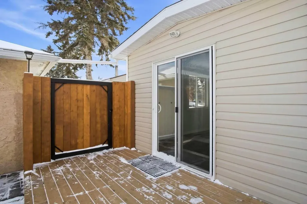 1122 Centre Street Carstairs AB T0M0N0