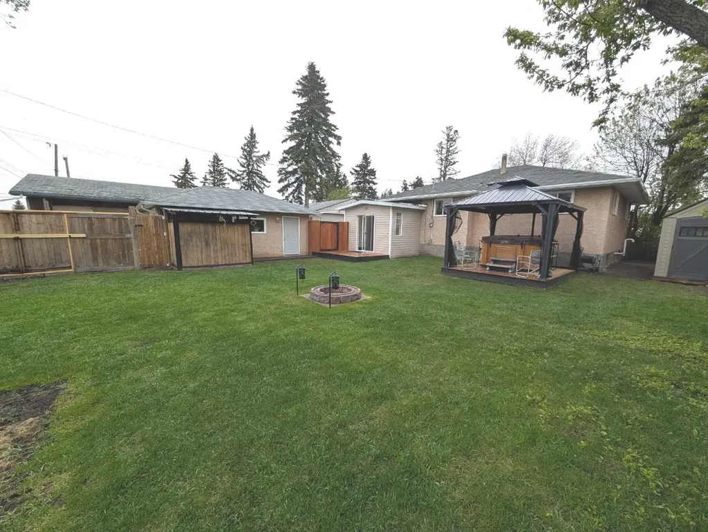 1122 Centre Street Carstairs AB T0M0N0
