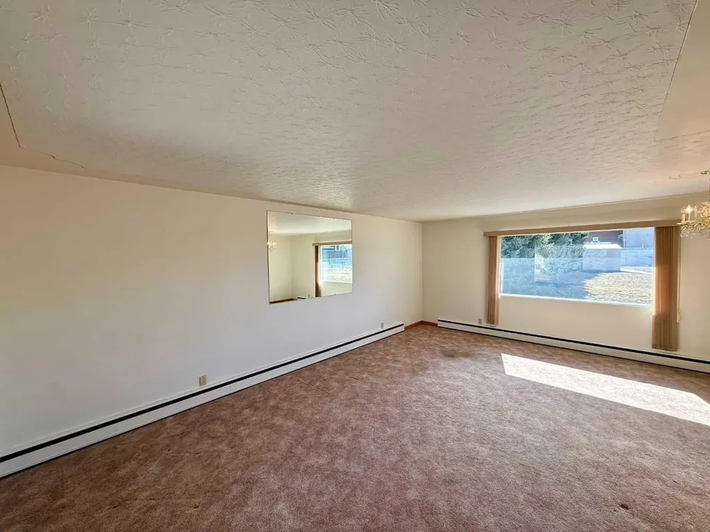 151 Fielding Drive SE Calgary AB T2H 1H3