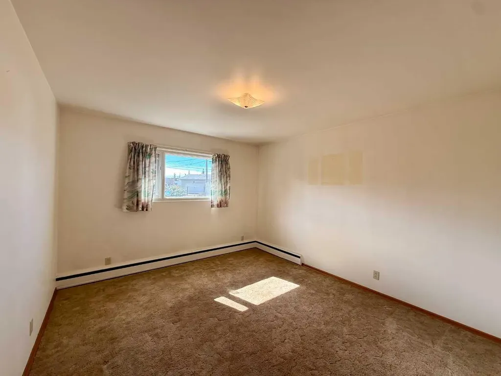 151 Fielding Drive SE Calgary AB T2H 1H3