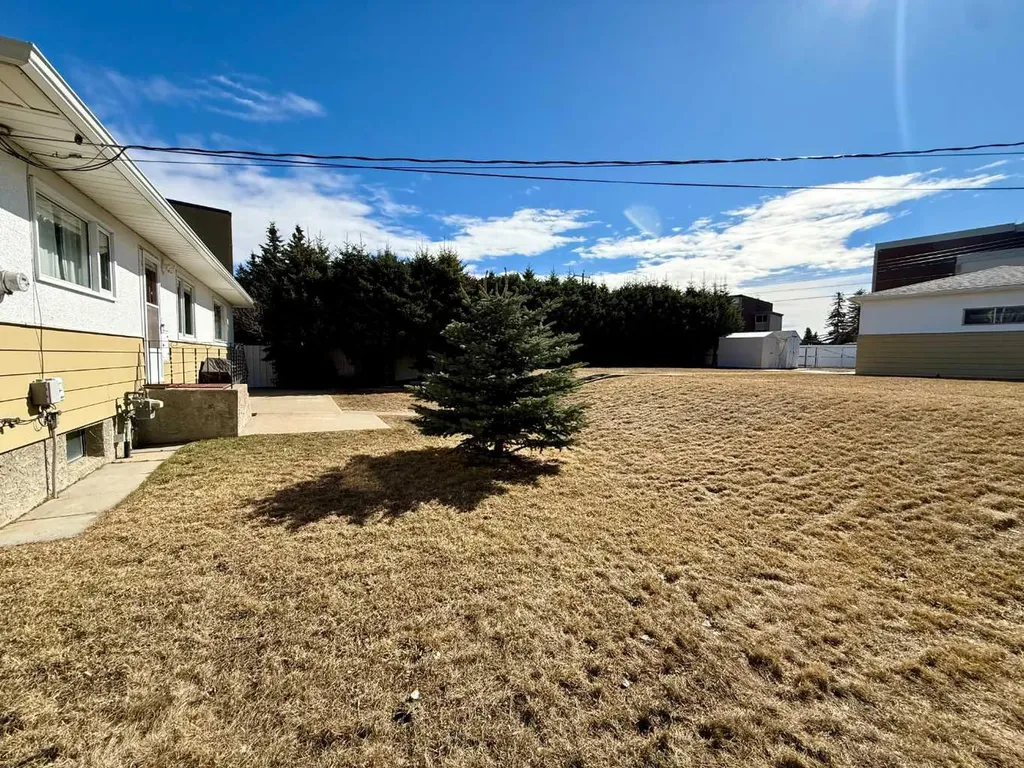 151 Fielding Drive SE Calgary AB T2H 1H3