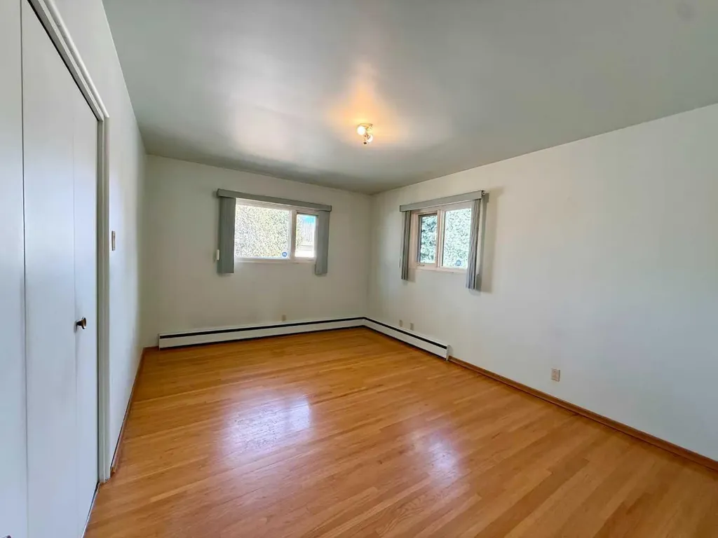 151 Fielding Drive SE Calgary AB T2H 1H3