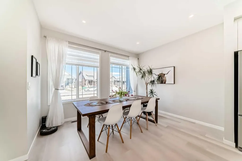347 D'arcy Ranch Drive Okotoks AB T1S 5T4