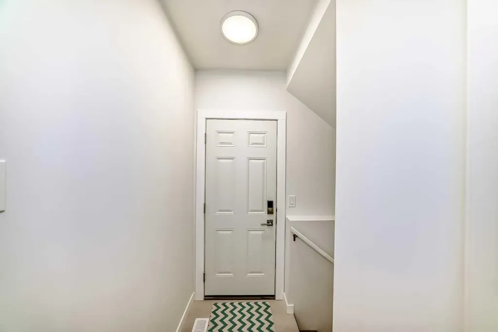 347 D'arcy Ranch Drive Okotoks AB T1S 5T4