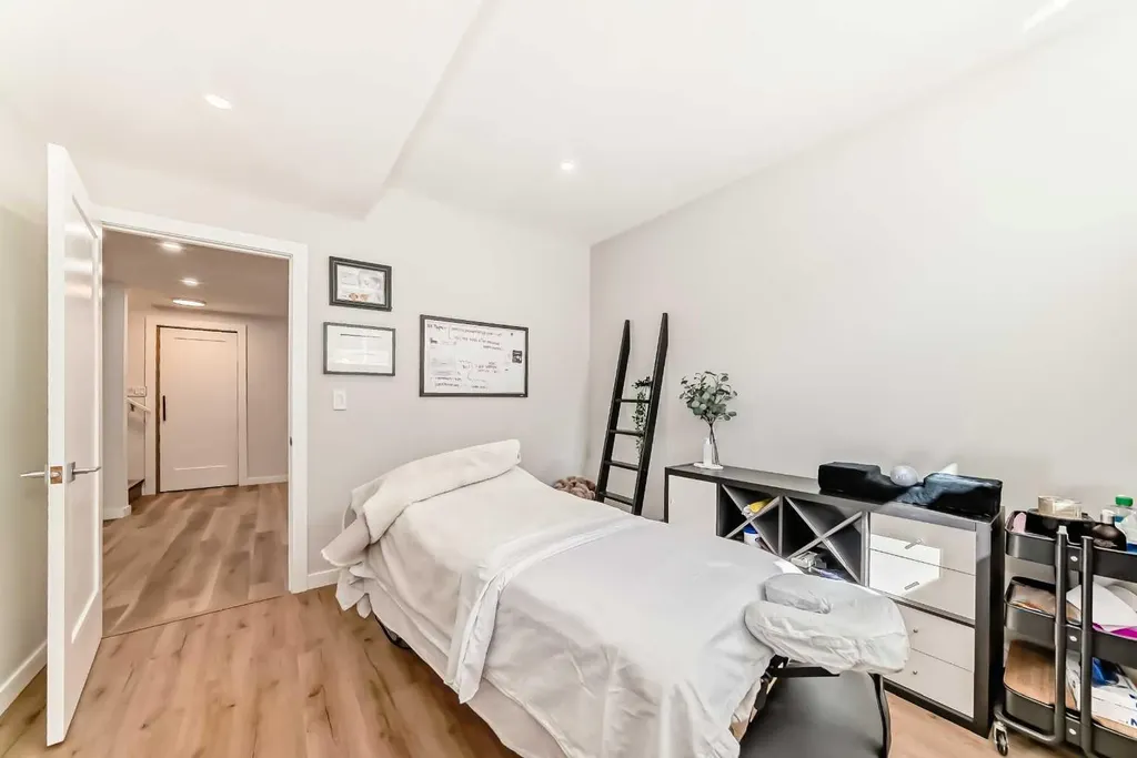 347 D'arcy Ranch Drive Okotoks AB T1S 5T4
