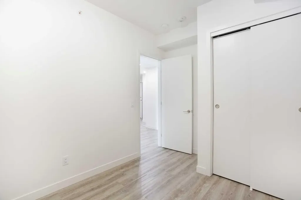 730 2nd Avenue SW Calgary AB T2P1R8