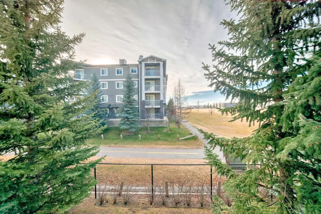4975 130 Avenue SE Calgary AB T2Z4P2