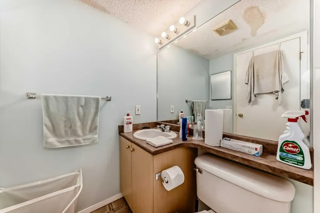 4975 130 Avenue SE Calgary AB T2Z4P2