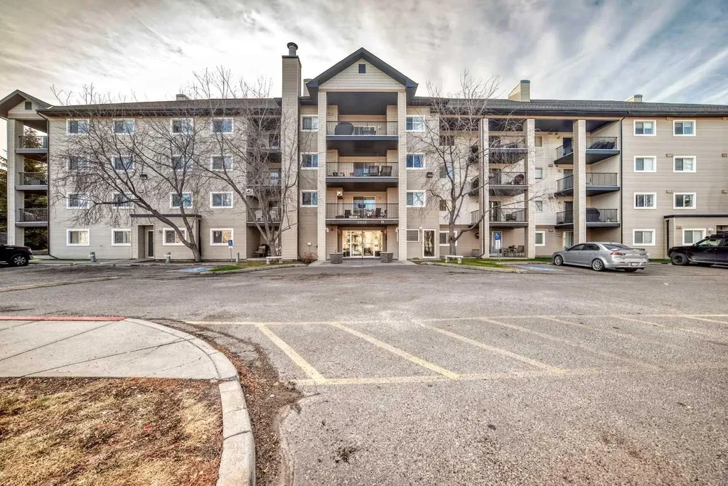 4975 130 Avenue SE Calgary AB T2Z4P2