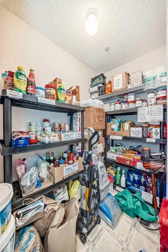 4975 130 Avenue SE Calgary AB T2Z4P2