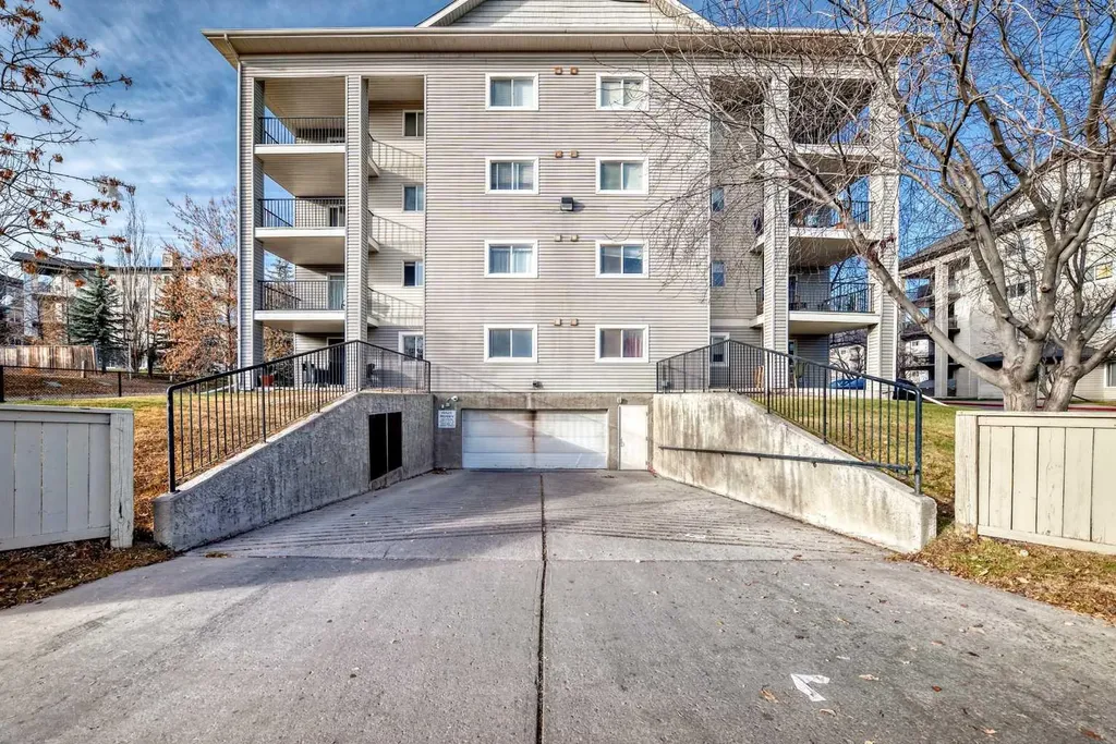 4975 130 Avenue SE Calgary AB T2Z4P2
