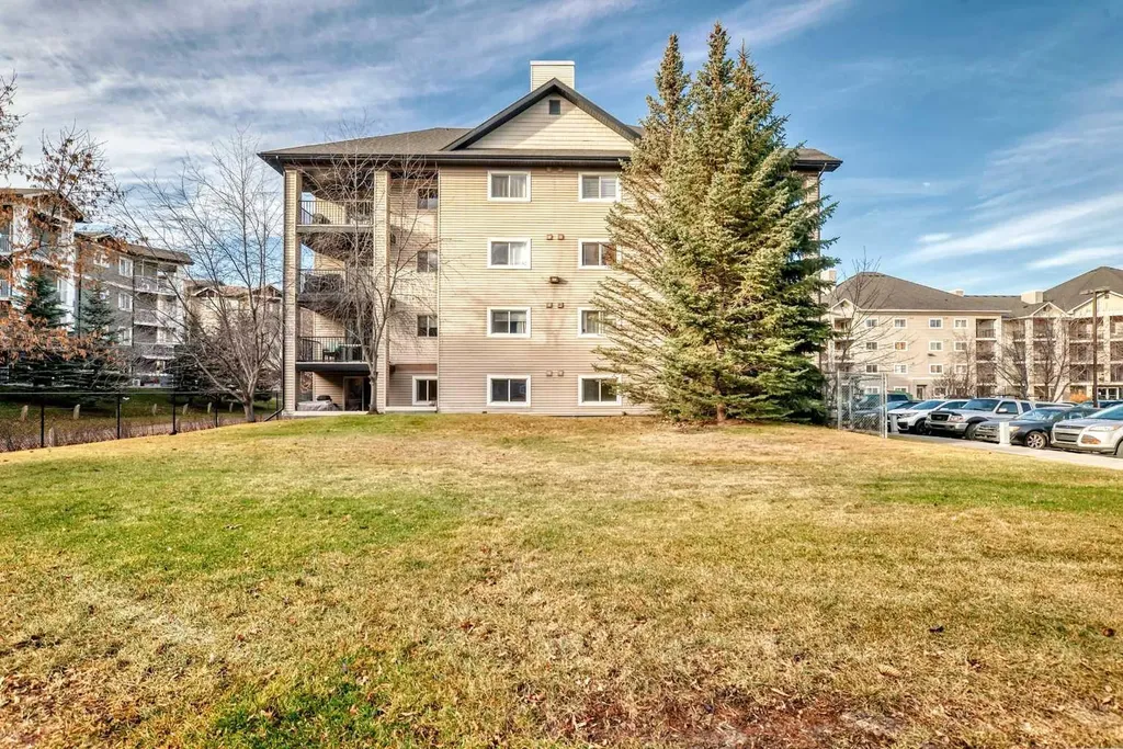 4975 130 Avenue SE Calgary AB T2Z4P2