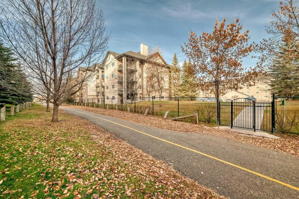 4975 130 Avenue SE Calgary AB T2Z4P2