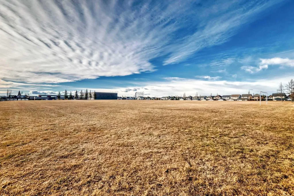 4975 130 Avenue SE Calgary AB T2Z4P2