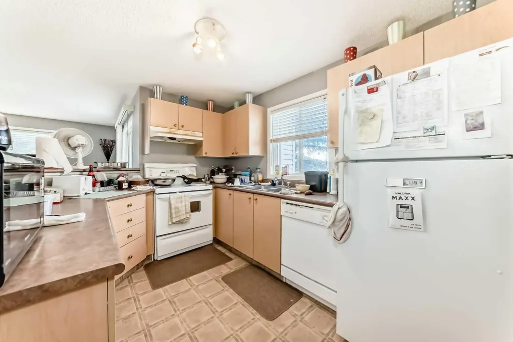 4975 130 Avenue SE Calgary AB T2Z4P2