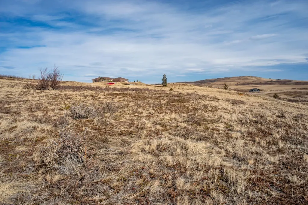 2 Paradise Drive Rural Cardston County AB T0K 2M0