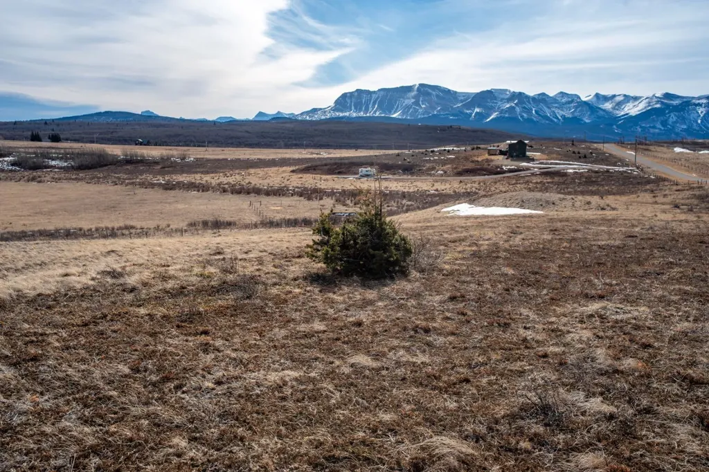 2 Paradise Drive Rural Cardston County AB T0K 2M0