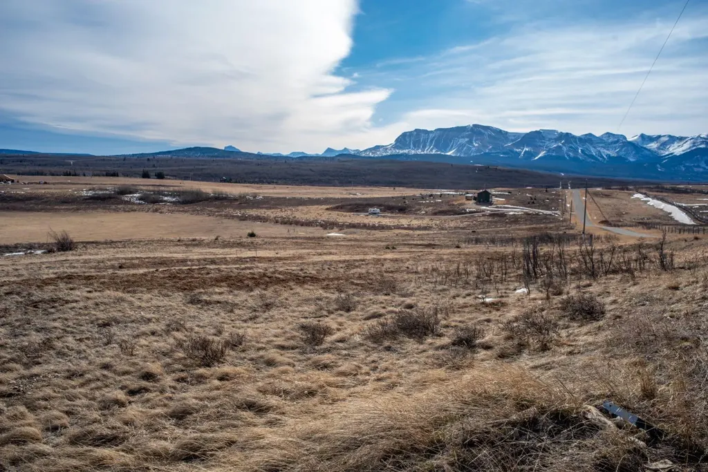 2 Paradise Drive Rural Cardston County AB T0K 2M0