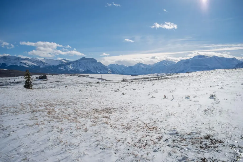 2 Paradise Drive Rural Cardston County AB T0K 2M0