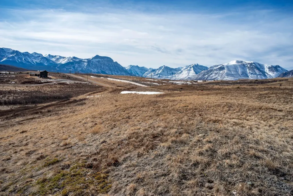 2 Paradise Drive Rural Cardston County AB T0K 2M0
