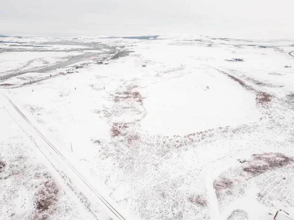 2 Paradise Drive Rural Cardston County AB T0K 2M0