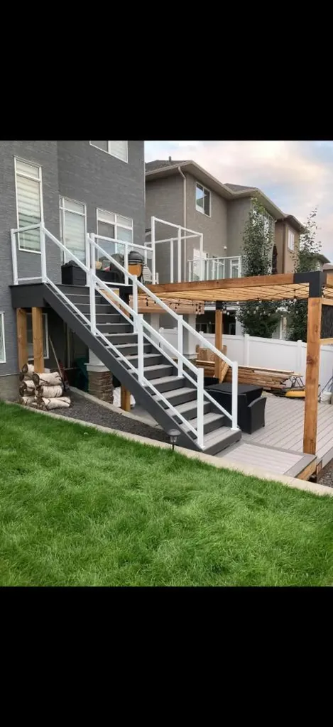 101 Evansborough Green NW Calgary AB T3P 0M8