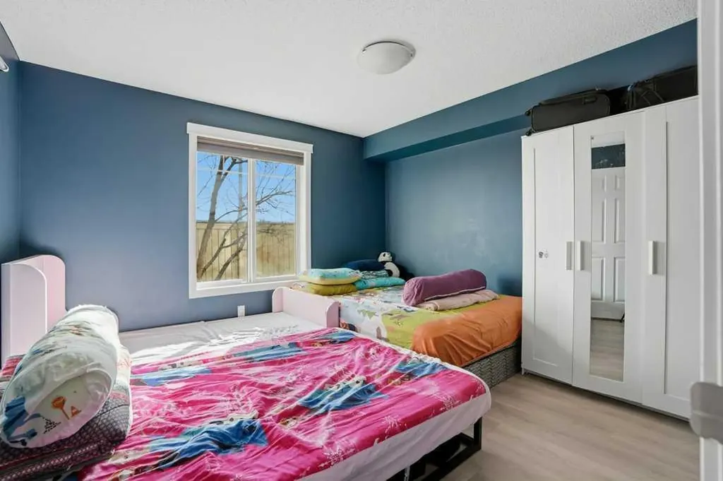 70 Panamount Drive NW Calgary AB T3K5Z1
