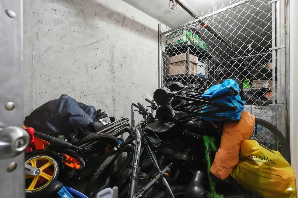 70 Panamount Drive NW Calgary AB T3K5Z1