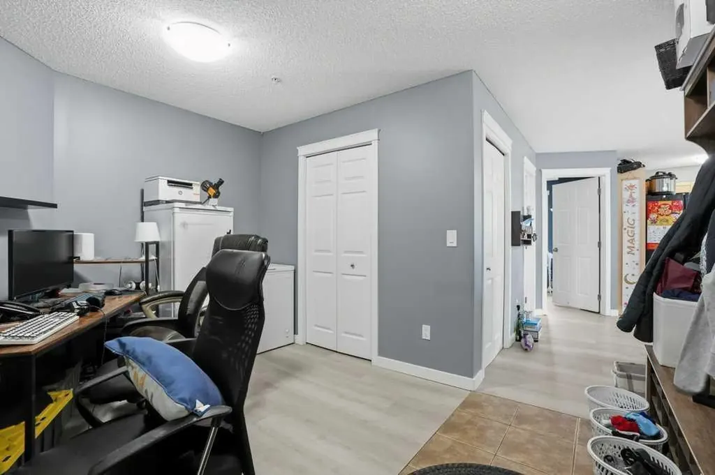 70 Panamount Drive NW Calgary AB T3K5Z1