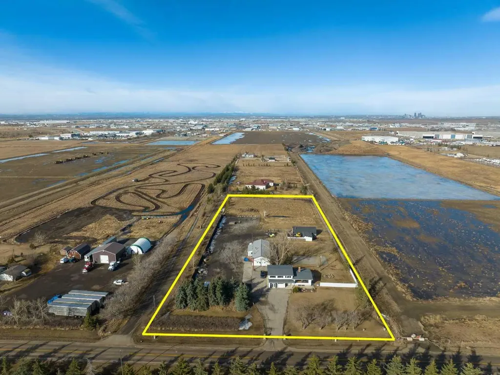 235027 Range Road 284 Rural Rocky View County AB T1X0J9