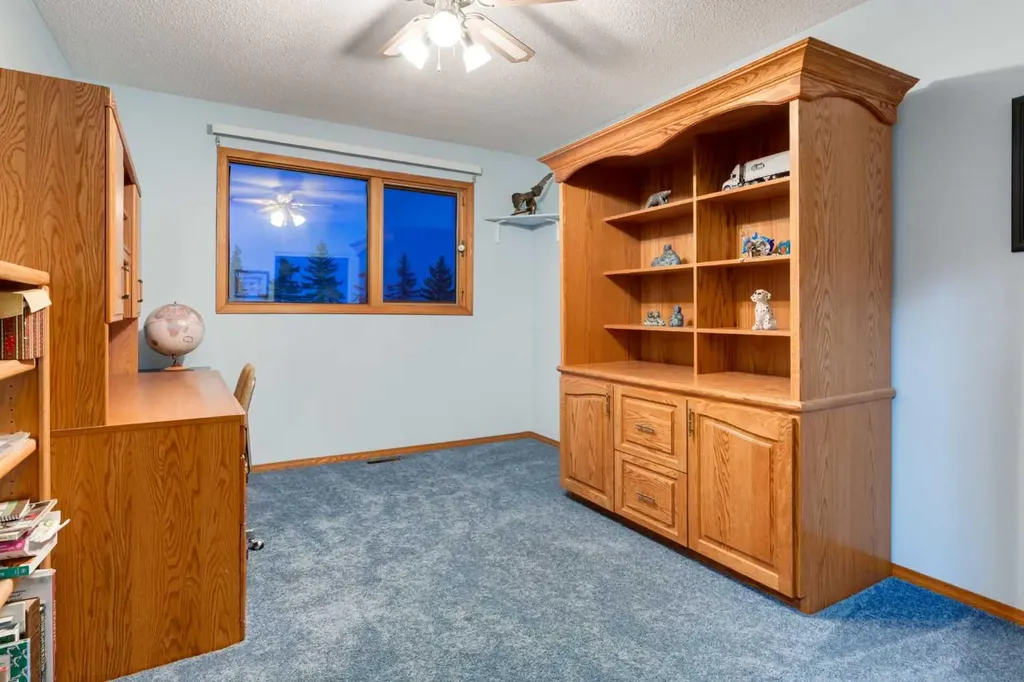 235027 Range Road 284 Rural Rocky View County AB T1X0J9