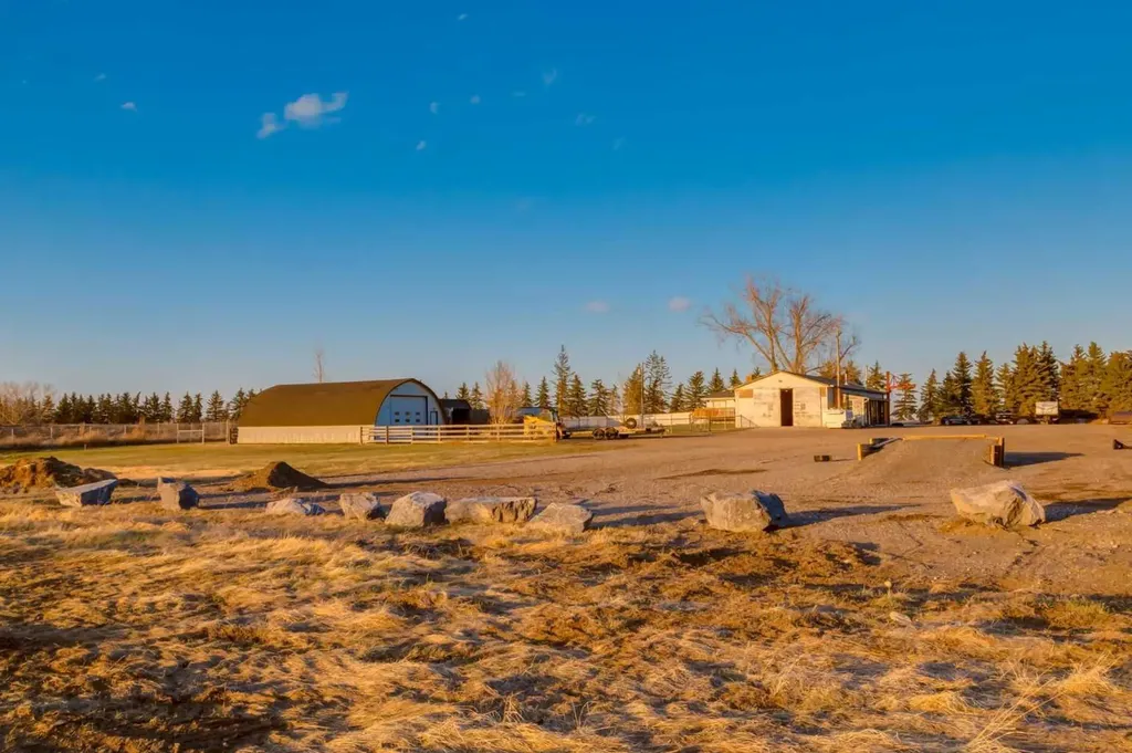 235027 Range Road 284 Rural Rocky View County AB T1X0J9