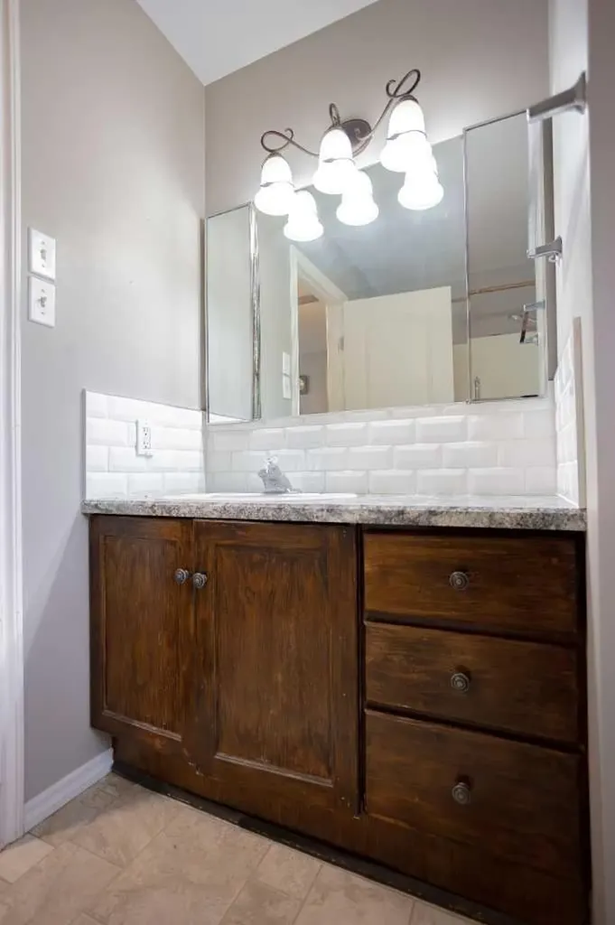 518 3 Street Wainwright AB T9W 1A7