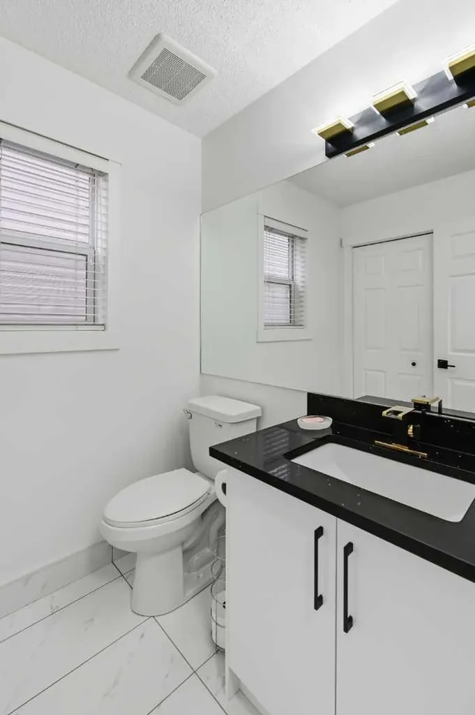 53 Martha's Place NE Calgary AB T3J4P4