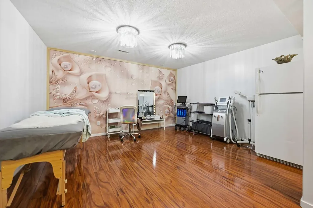 53 Martha's Place NE Calgary AB T3J4P4