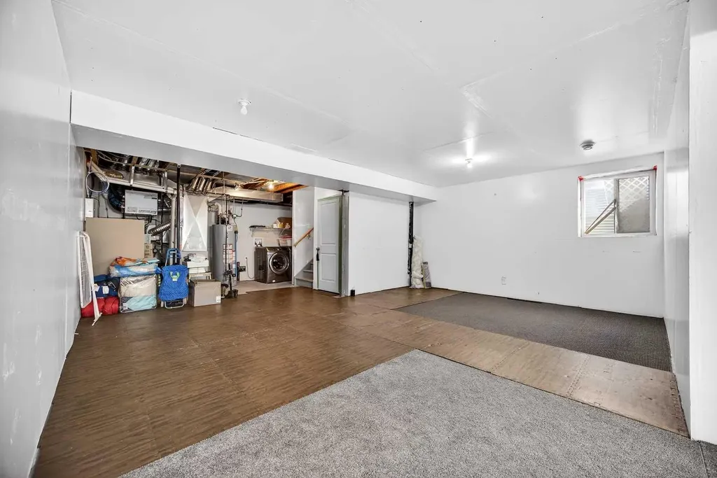 439 Redstone Drive NE Calgary AB T3N 0R1