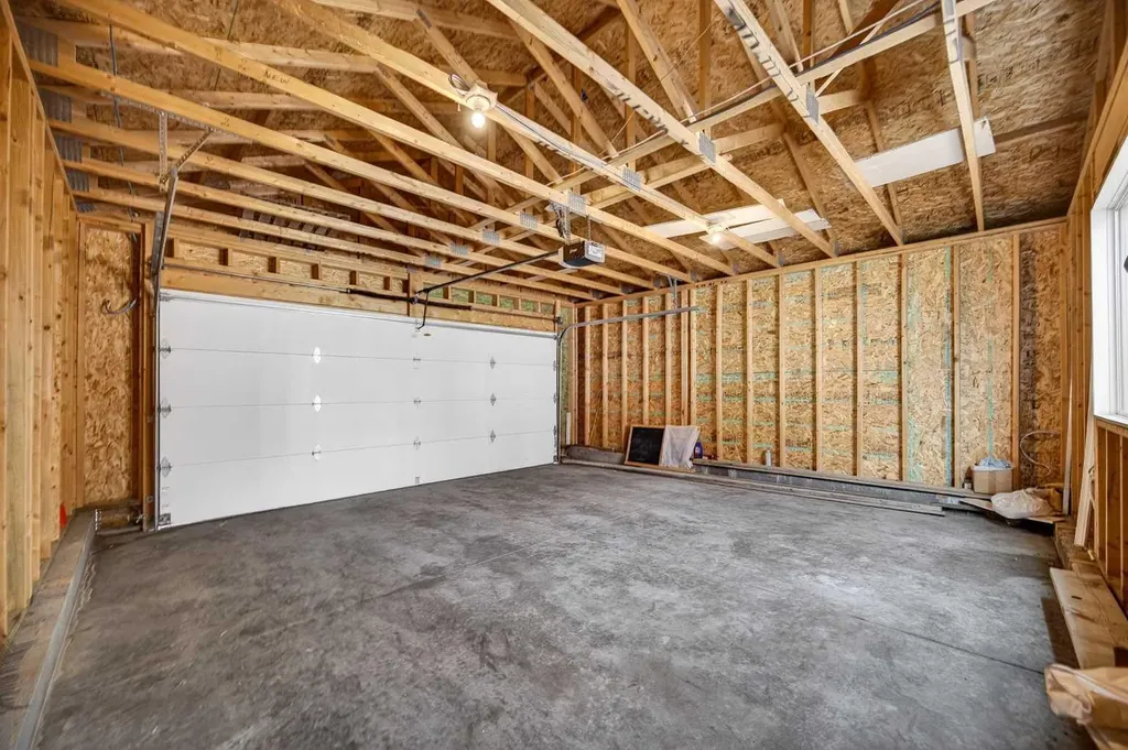 439 Redstone Drive NE Calgary AB T3N 0R1