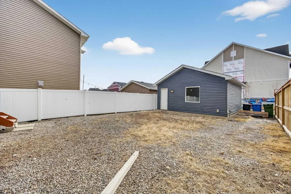 439 Redstone Drive NE Calgary AB T3N 0R1