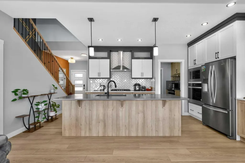 248 Homestead Grove NE Calgary AB T3J 2G6