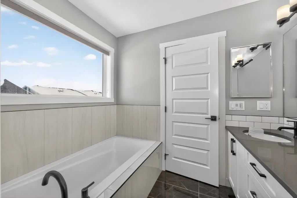 248 Homestead Grove NE Calgary AB T3J 2G6