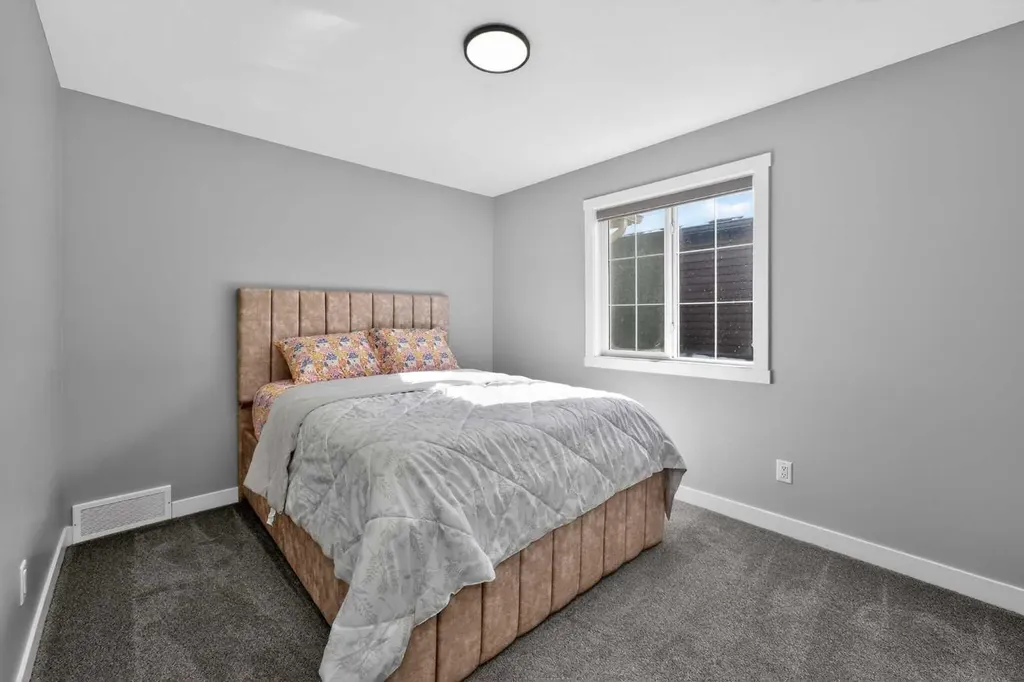 248 Homestead Grove NE Calgary AB T3J 2G6