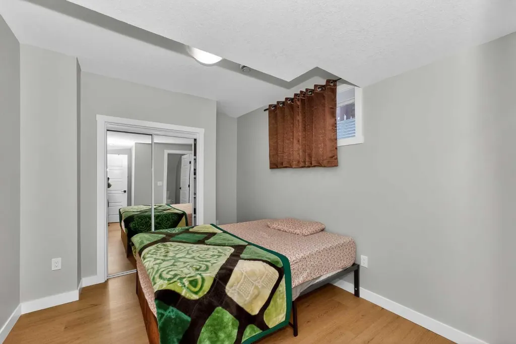 248 Homestead Grove NE Calgary AB T3J 2G6