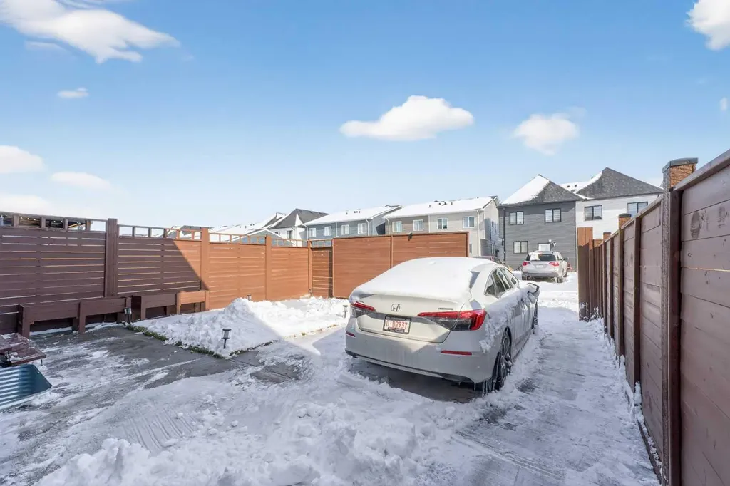 248 Homestead Grove NE Calgary AB T3J 2G6
