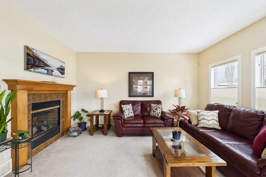 167 Evanston View NW Calgary AB T3P 1H3