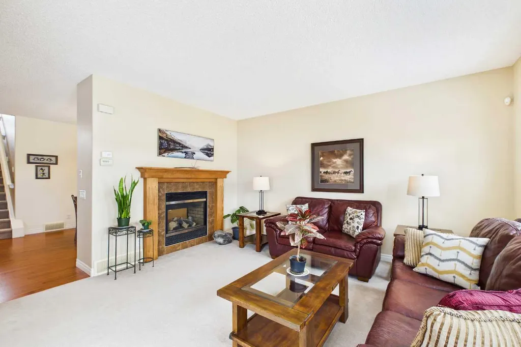 167 Evanston View NW Calgary AB T3P 1H3