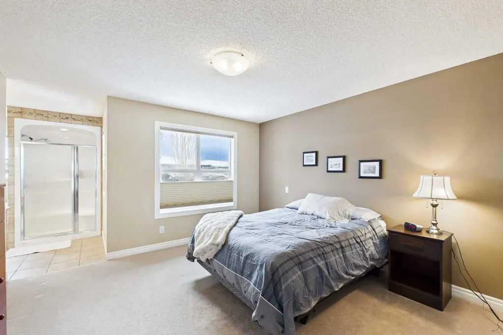 167 Evanston View NW Calgary AB T3P 1H3