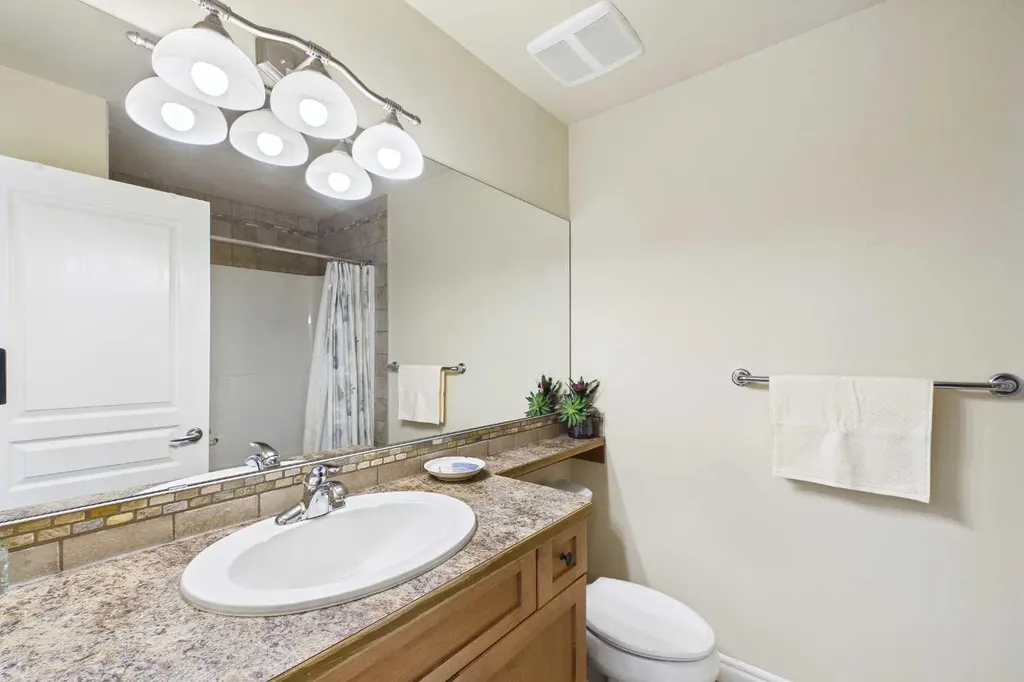 167 Evanston View NW Calgary AB T3P 1H3