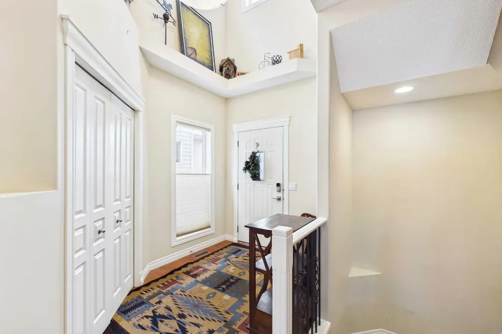 167 Evanston View NW Calgary AB T3P 1H3