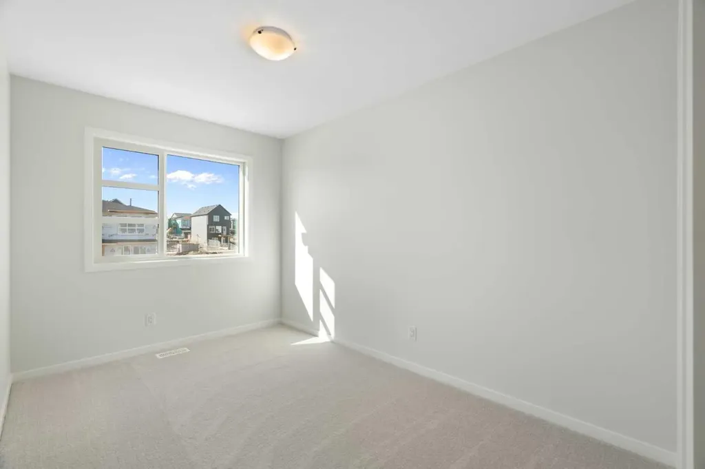 42 Creekview Avenue SW Calgary AB T2X 6M1